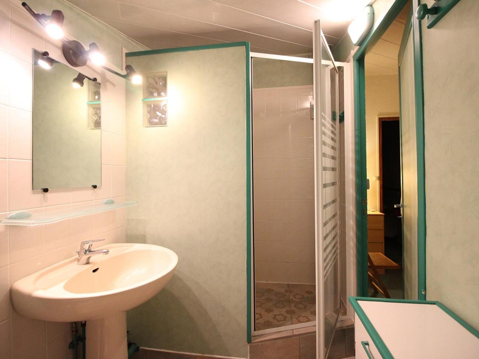 Duplex Central 90M² Avec Parking, 2 Chambres, 6 Couchages, Proche Thermes, Wifi Inclus - Fr-1-415-136 Le Mont-Dore Eksteriør bilde